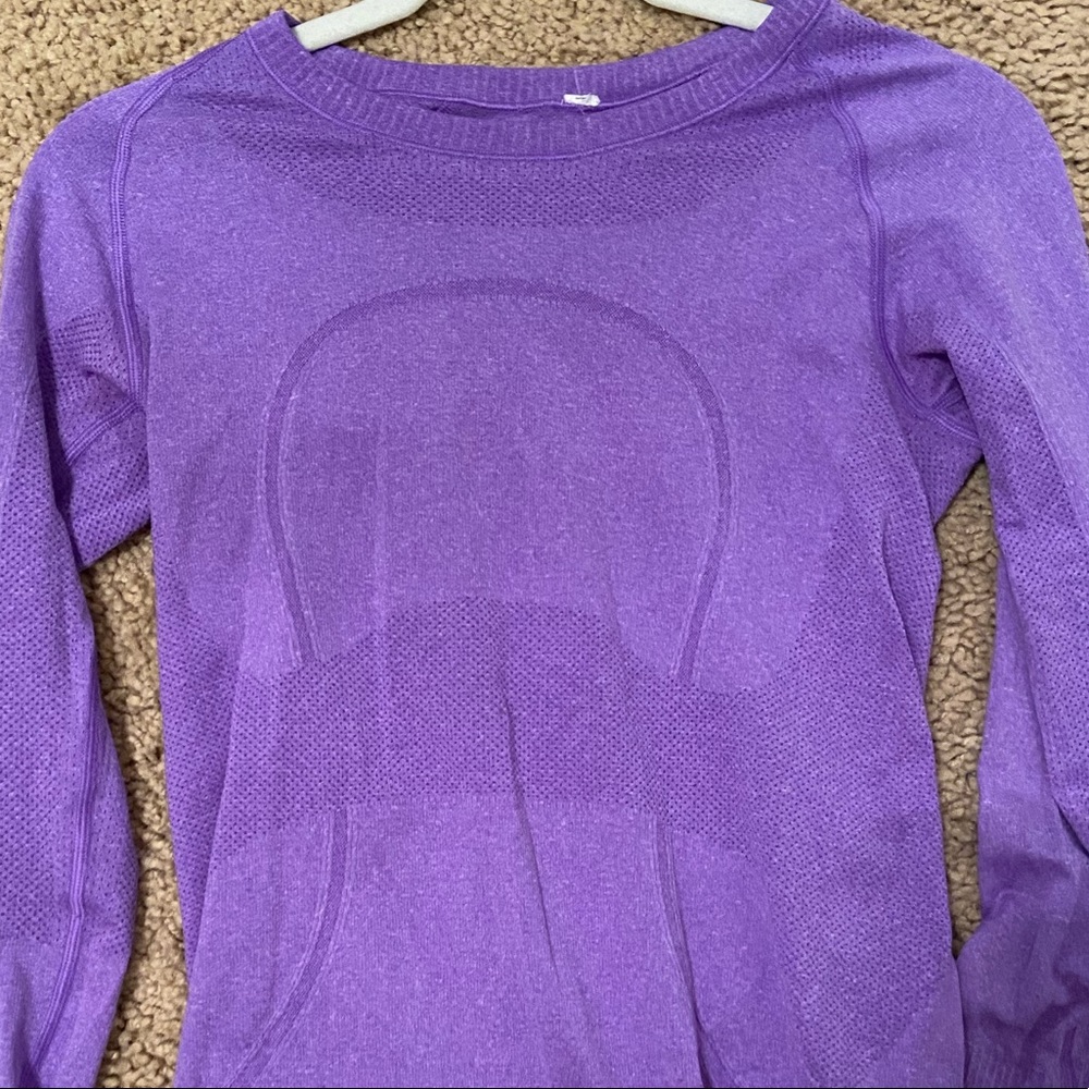 PURPLE lulu long sleeve SIZE 6